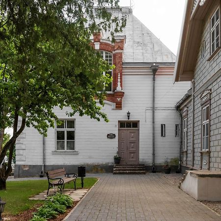 Boutique Apartment Virkas Muiza Kuldīga Buitenkant foto