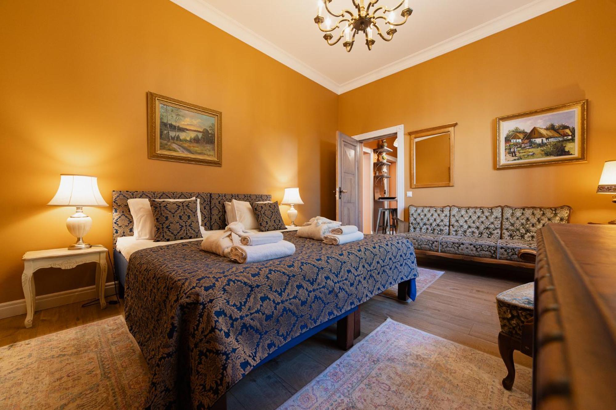 Boutique Apartment Virkas Muiza Kuldīga Buitenkant foto